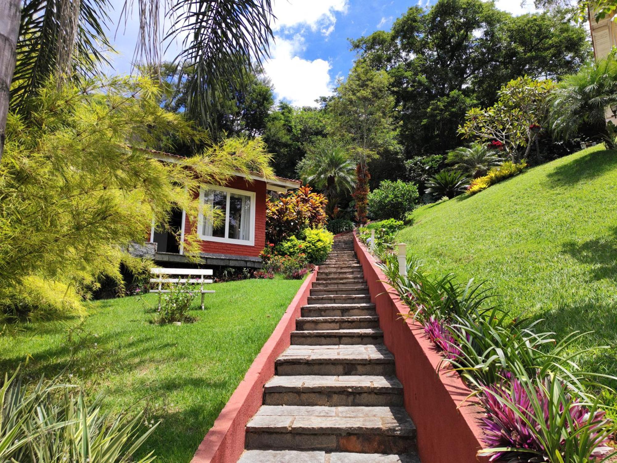 Su Paradise Villa Chales E Suites Correas Oda fotoğraf